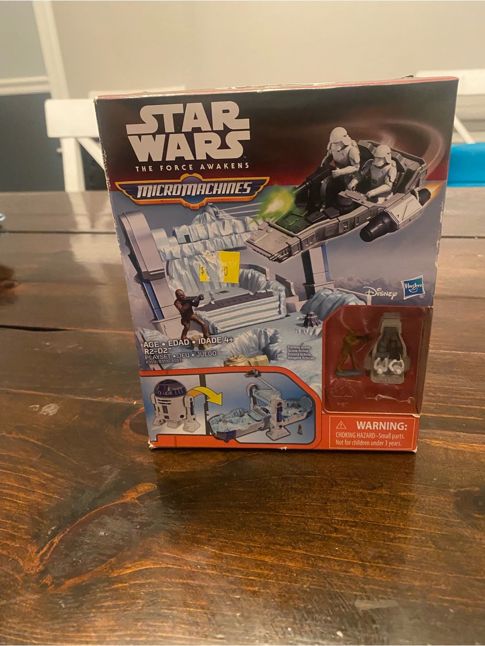 NIB Factory Sealed Star Wars MicroMachines The Force Awakens Hoth R2-D2 Playset
